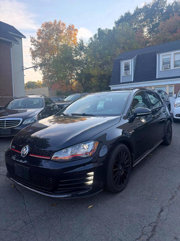 2017 VOLKSWAGEN GTI
