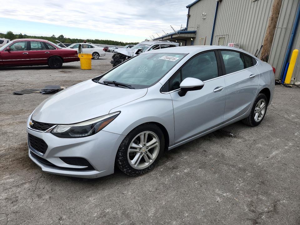 2017 CHEVROLET CRUZE LT  