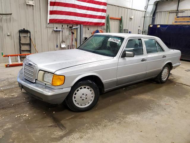 1990 MERCEDES-BENZ 300