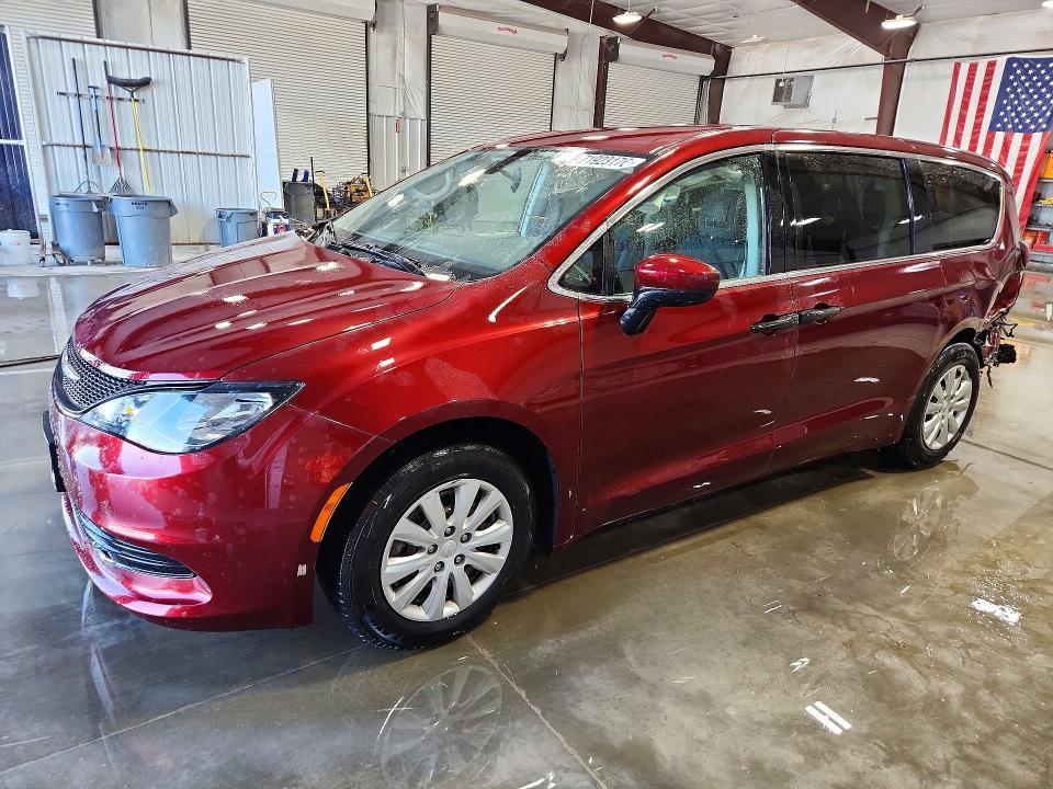 2020 CHRYSLER VOYAGER L  