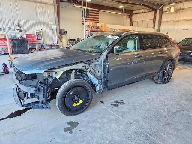 2017 VOLVO V90 CROSS COUNTRY T6 INSCRIPTION  