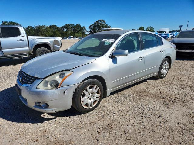 2010 NISSAN ALTIMA 25  