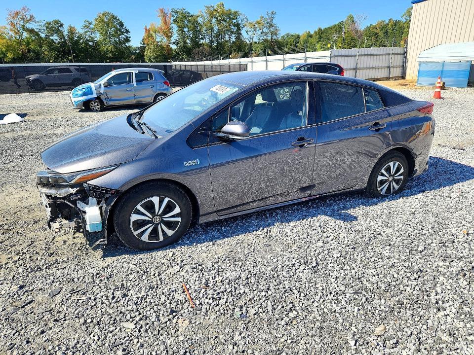 2019 TOYOTA PRIUS PRIME ADVANCED  