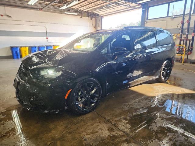 2025 CHRYSLER PACIFICA