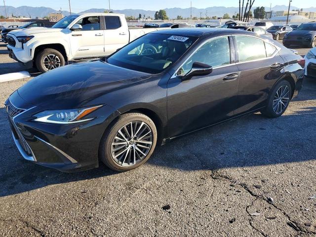 2025 LEXUS ES 300H BASE  