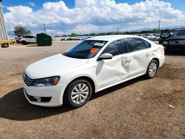 2013 VOLKSWAGEN PASSAT S  
