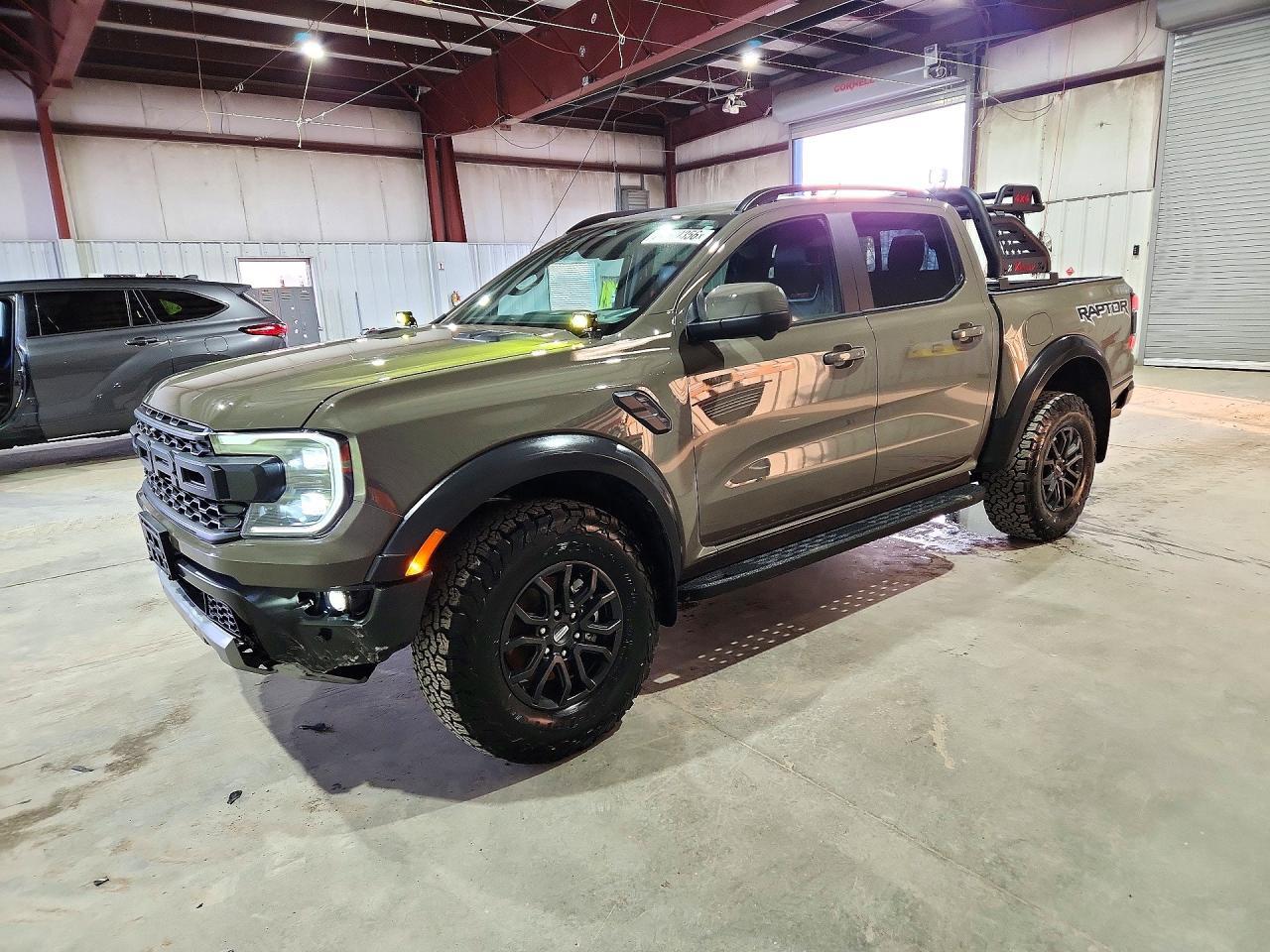 منظر 2026 FORD RANGER RAPTOR، زاوية 1