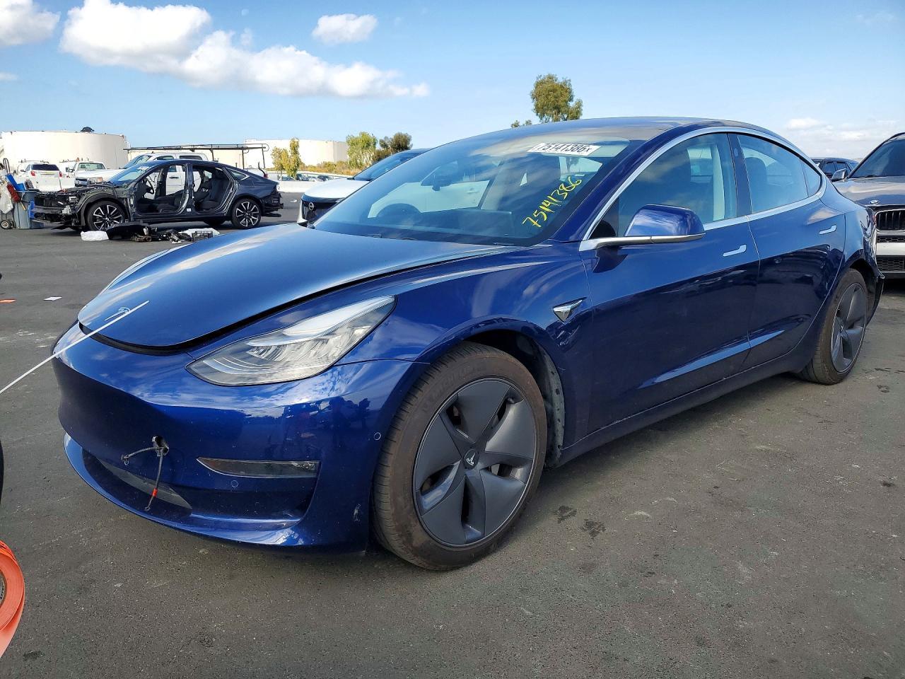 Vedere 2018 TESLA MODEL 3, unghi 1