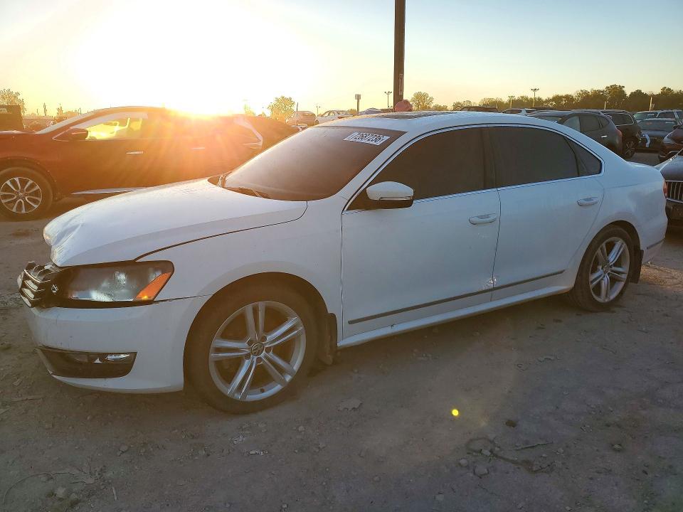 2014 VOLKSWAGEN PASSAT SEL  