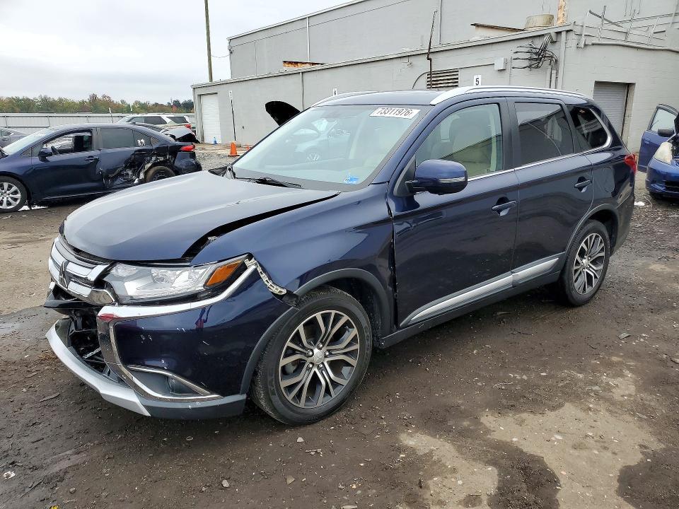 2018 MITSUBISHI OUTLANDER SE  