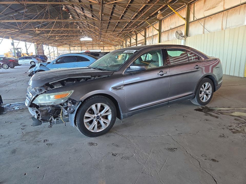 2011 FORD TAURUS SEL  