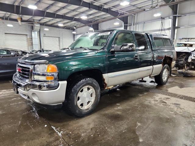 2005 GMC SIERRA