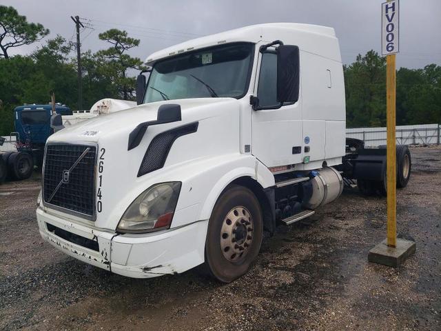 2018 VOLVO VNL SEMI TRUCK