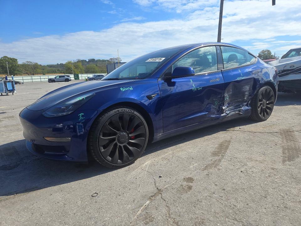 2022 TESLA MODEL 3   
