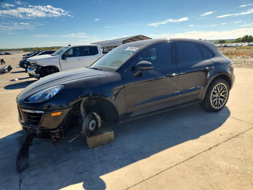 2016 PORSCHE MACAN S  
