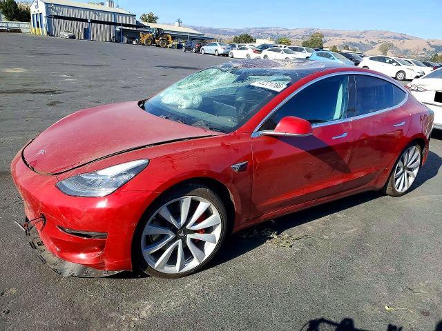 2018 TESLA MODEL 3   