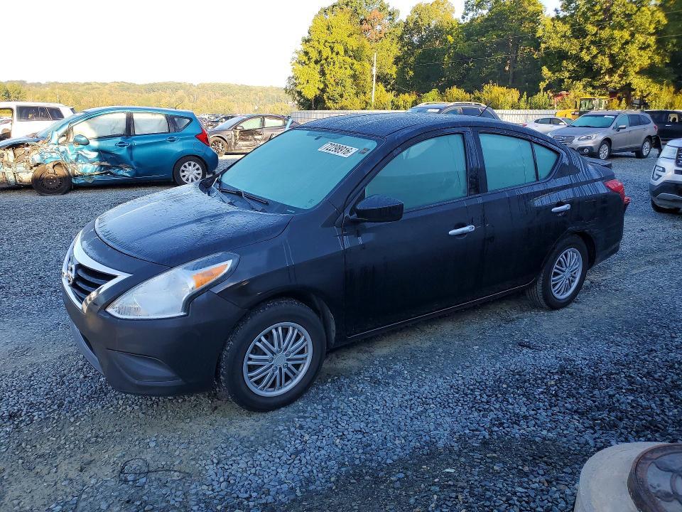 2017 NISSAN VERSA 16 SV  