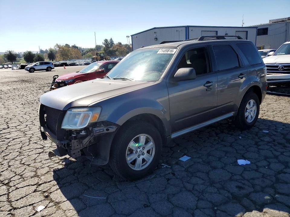 2011 MERCURY MARINER   
