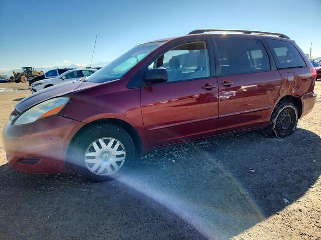 2006 TOYOTA SIENNA LE 8 PASSENGER  