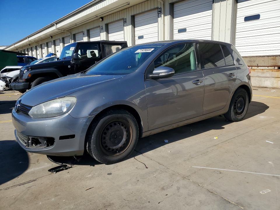 2013 VOLKSWAGEN GOLF   