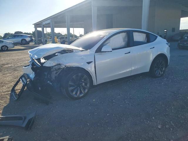 2026 TESLA MODEL Y   