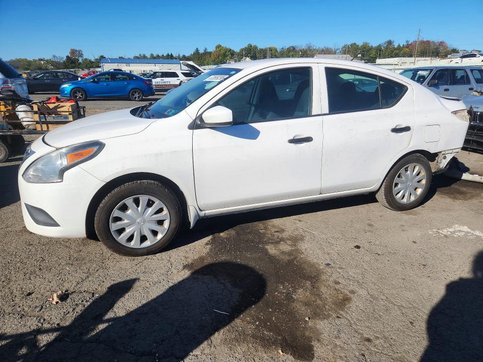 2017 NISSAN VERSA 16 S  