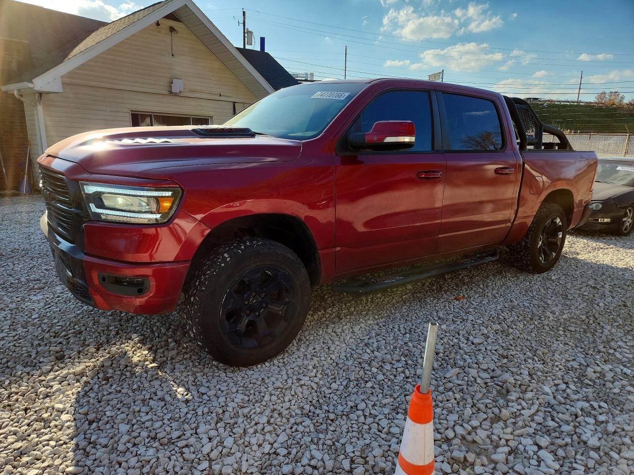 منظر 2020 RAM 1500، زاوية 1