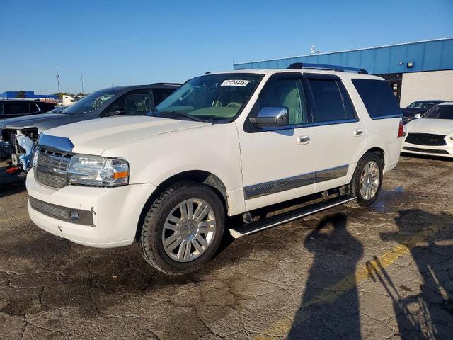 2011 LINCOLN NAVIGATOR   