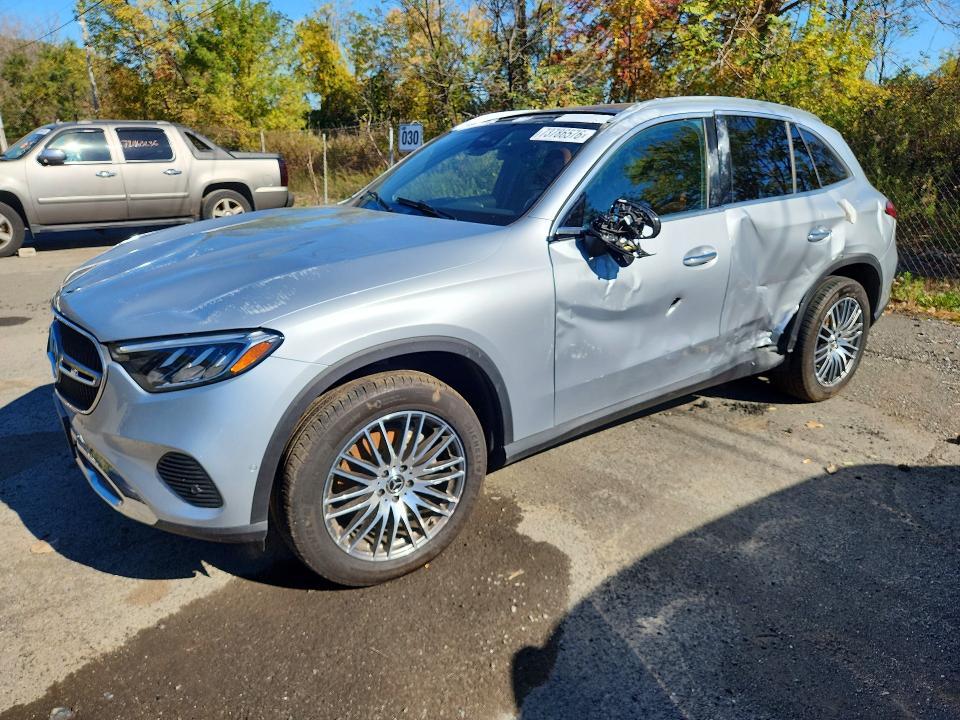 2025 MERCEDES-BENZ GLC 300 4MATIC  