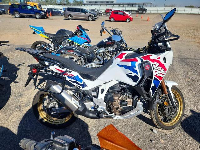 2025 HONDA CRF1100 D4  