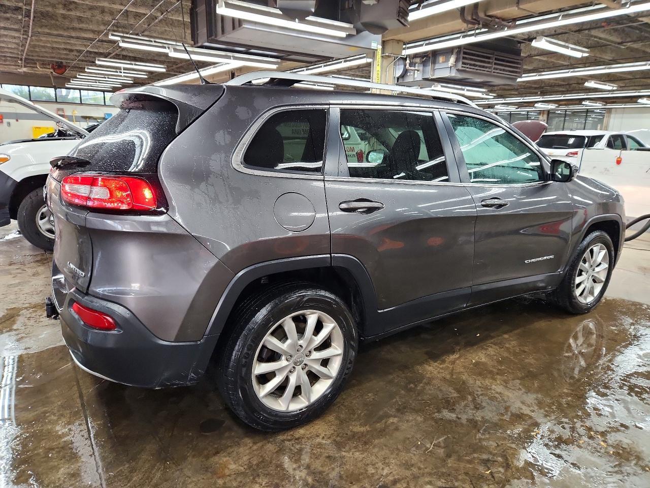 Вид 2014 JEEP CHEROKEE LIMITED, угол 1