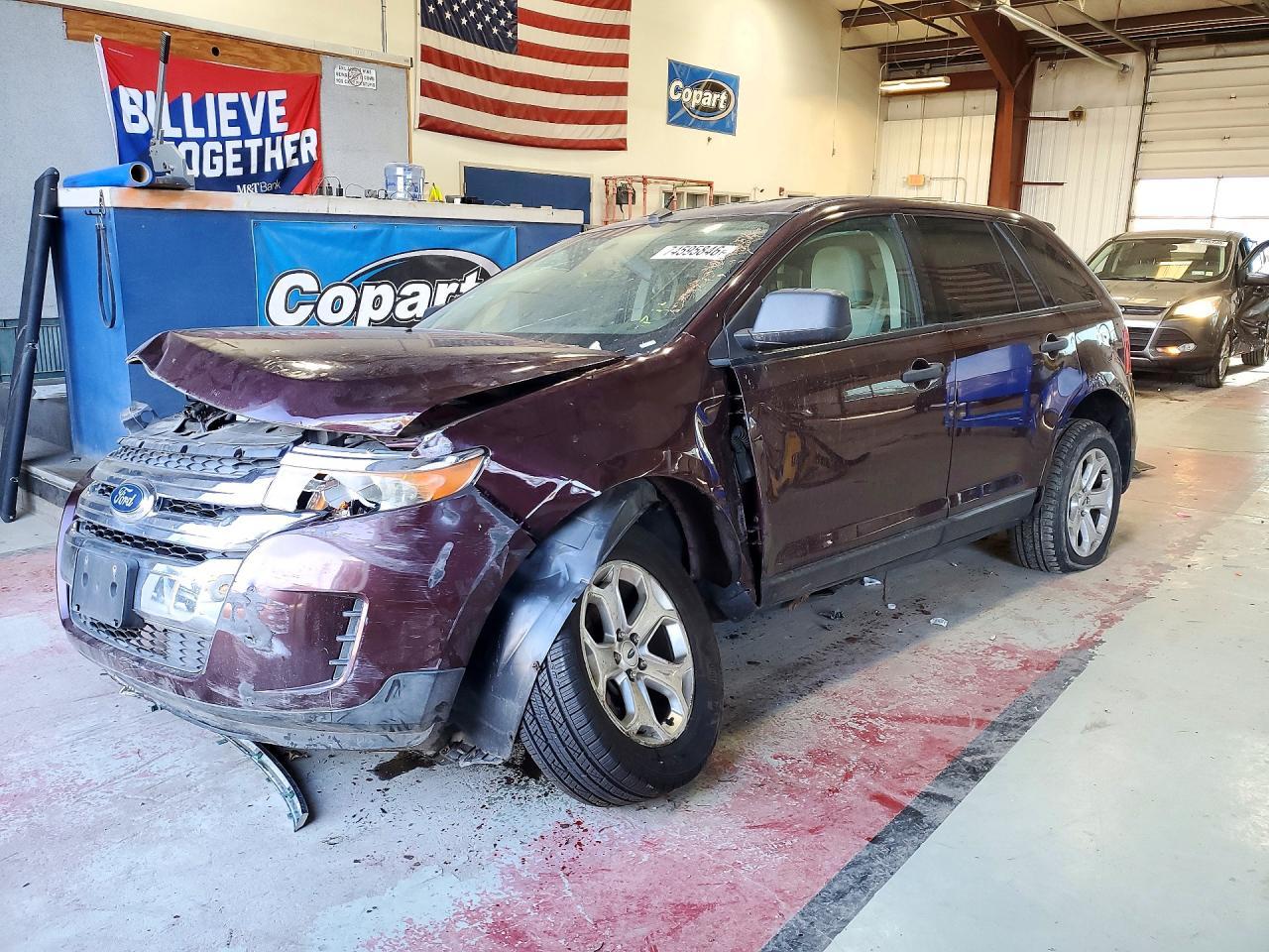 منظر 2011 FORD EDGE SE، زاوية 1