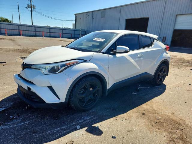 2019 TOYOTA C-HR LE