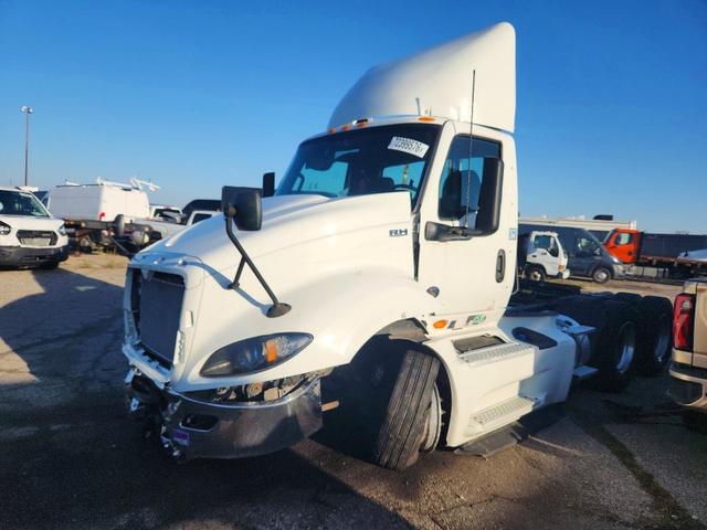 2024 INTERNATIONAL RH613 SEMI TRUCK