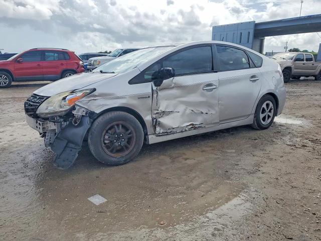 2013 TOYOTA PRIUS THREE  