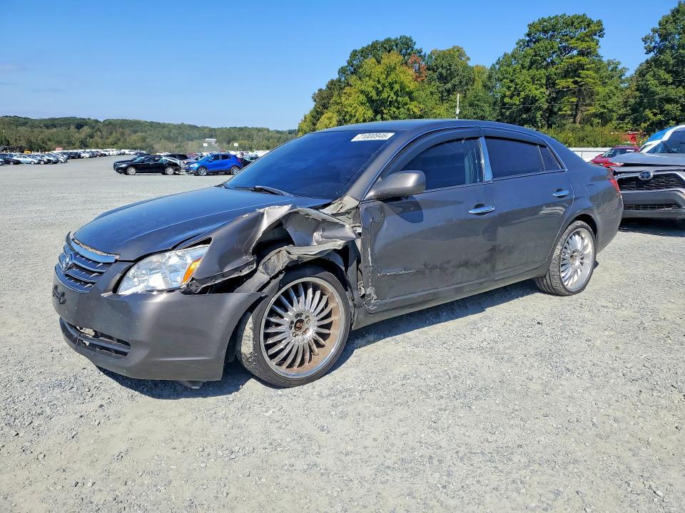 2006 TOYOTA AVALON XL  