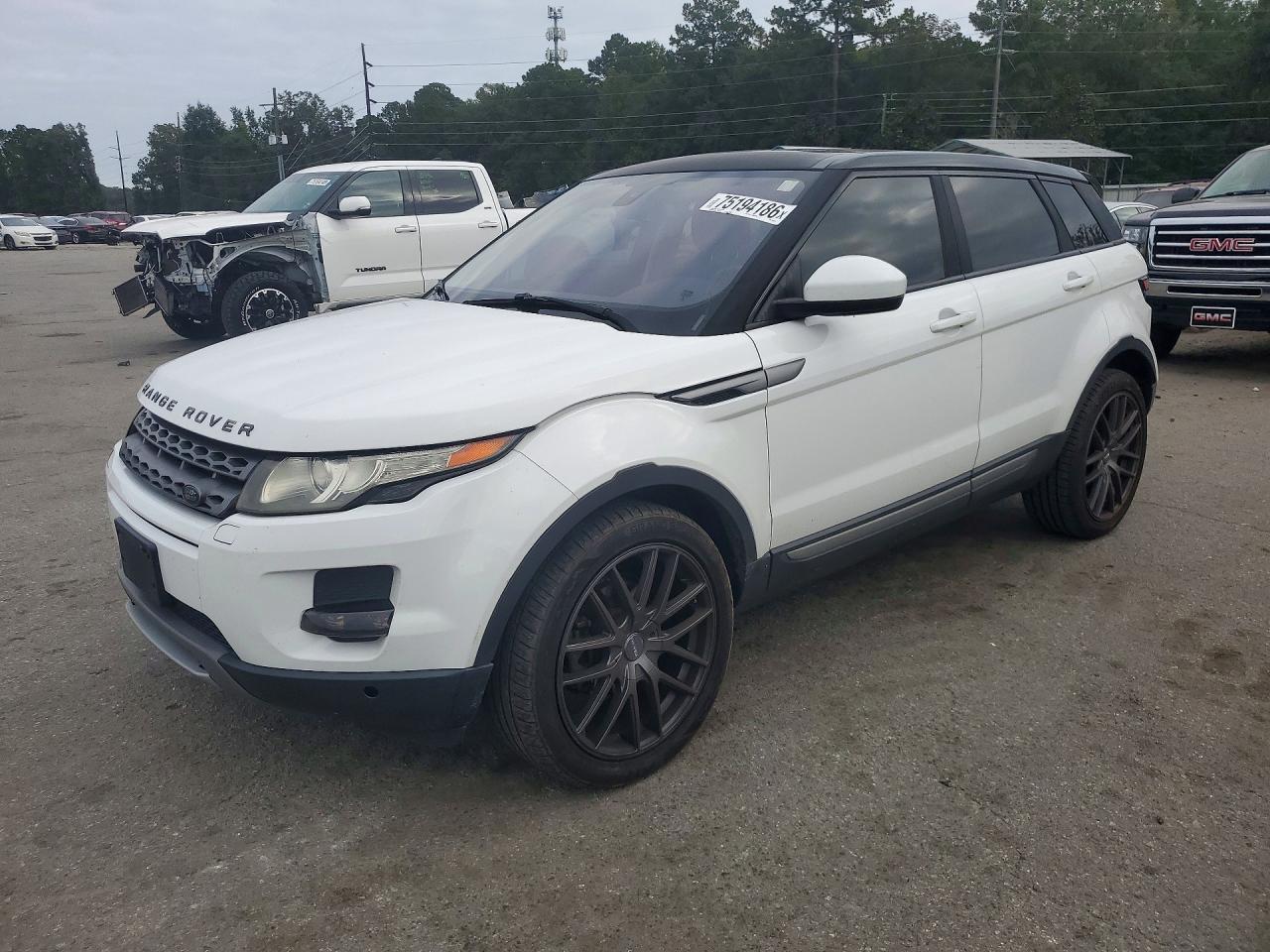Vista de 2015 LAND ROVER RANGE ROVER EVOQUE PURE PLUS, ángulo 1