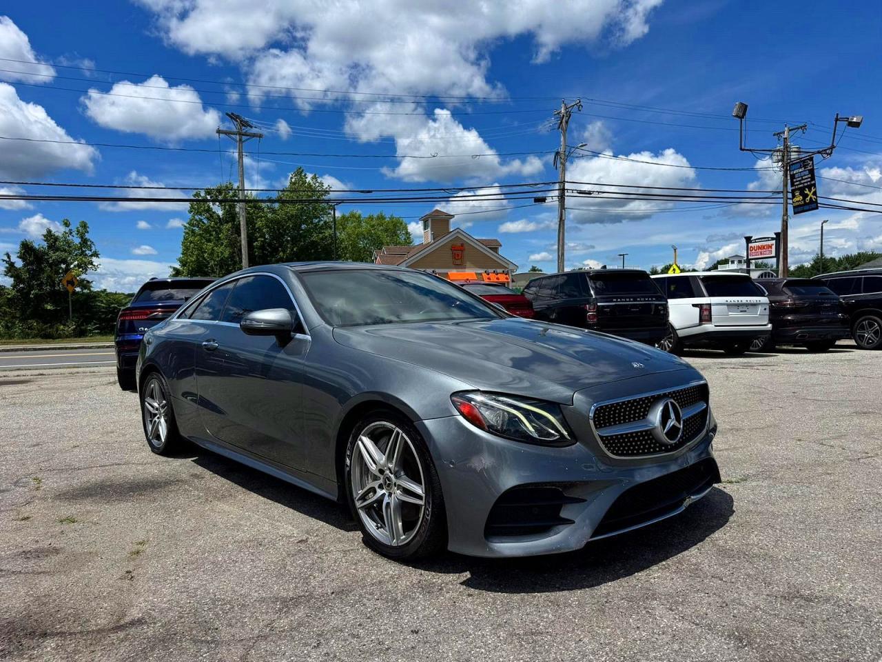 Vedere 2018 MERCEDES-BENZ E 400, unghi 1