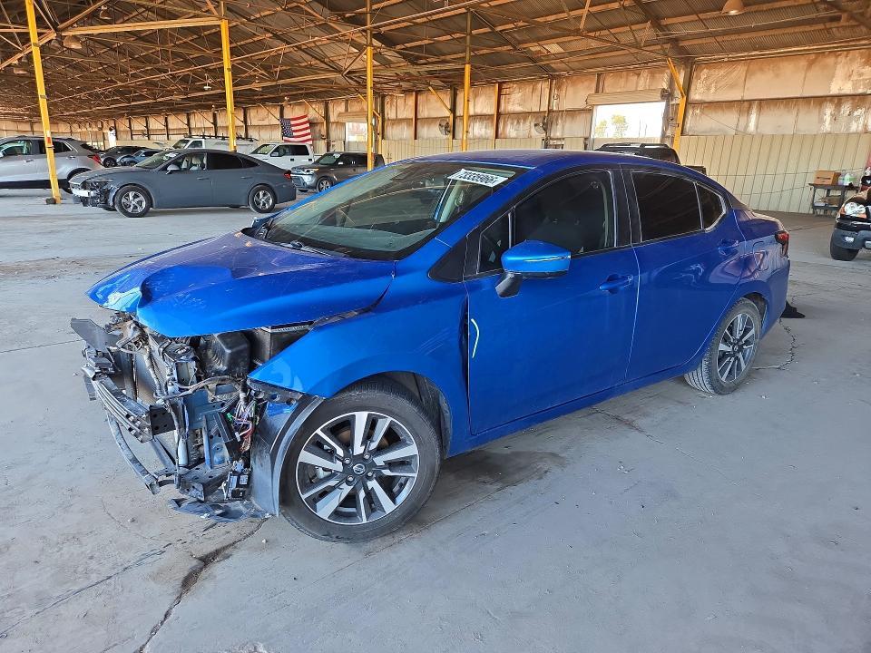 2021 NISSAN VERSA SV  