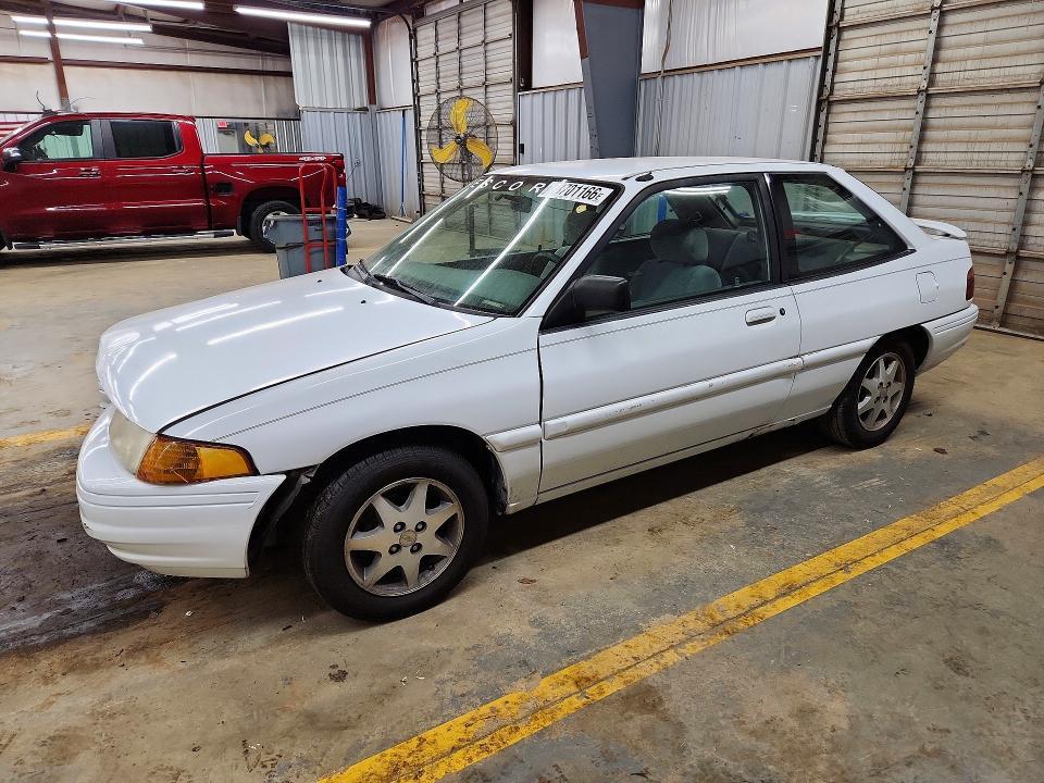 1995 FORD ESCORT LX  