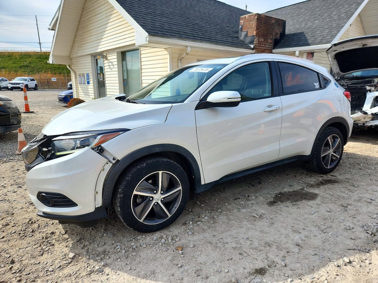 منظر 2022 HONDA HR-V EX، زاوية 1