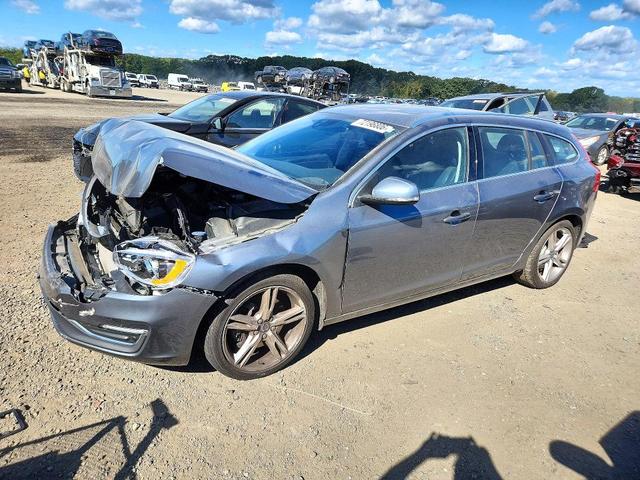 2016 VOLVO V60