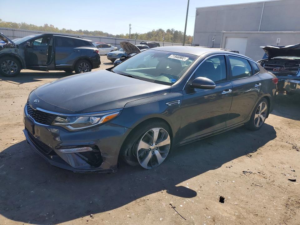 2020 KIA OPTIMA S  