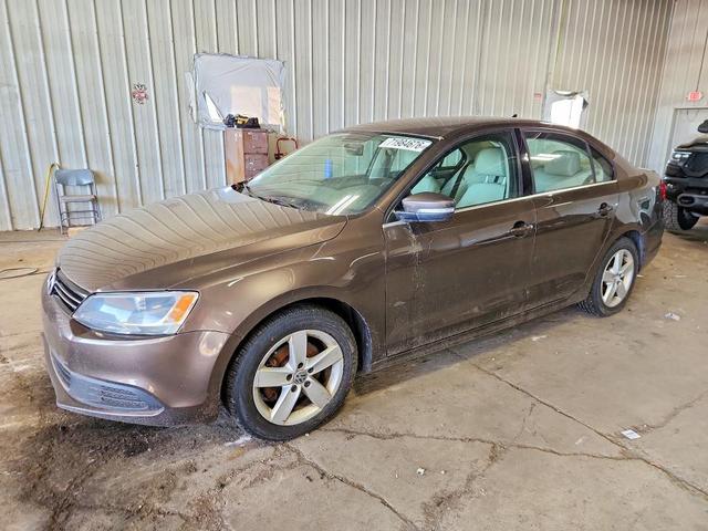 2013 VOLKSWAGEN JETTA TDI  