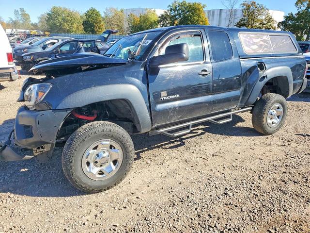 2015 TOYOTA TACOMA BASE  