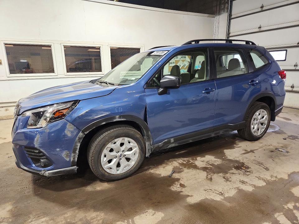 2023 SUBARU FORESTER   