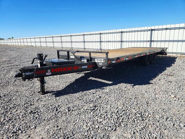 2025 MAXX-D EQUIPMENT TRAILER