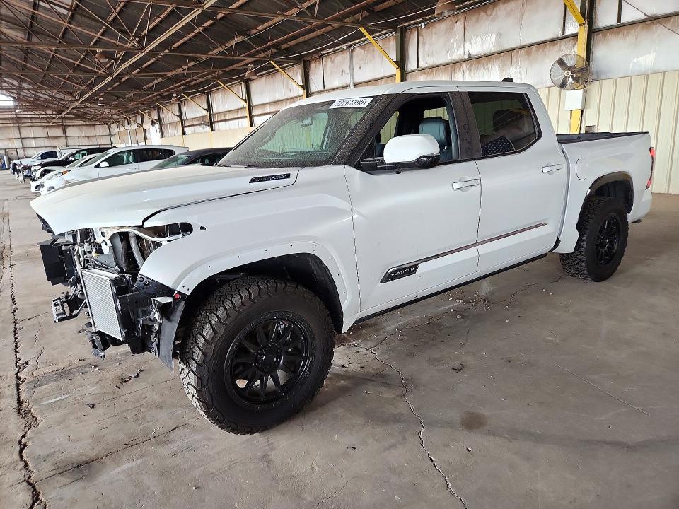 2026 TOYOTA TUNDRA PLATINUM HV  