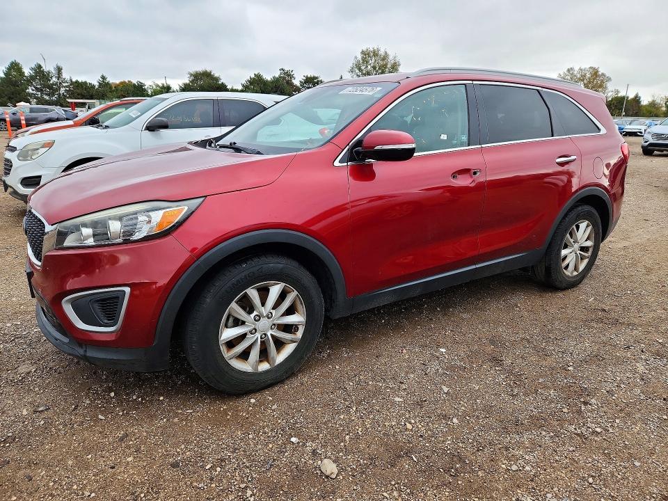 2017 KIA SORENTO LX  