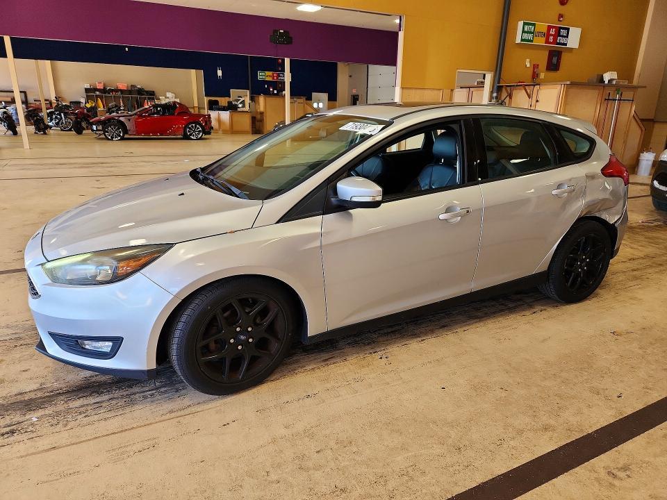 2016 FORD FOCUS SE  